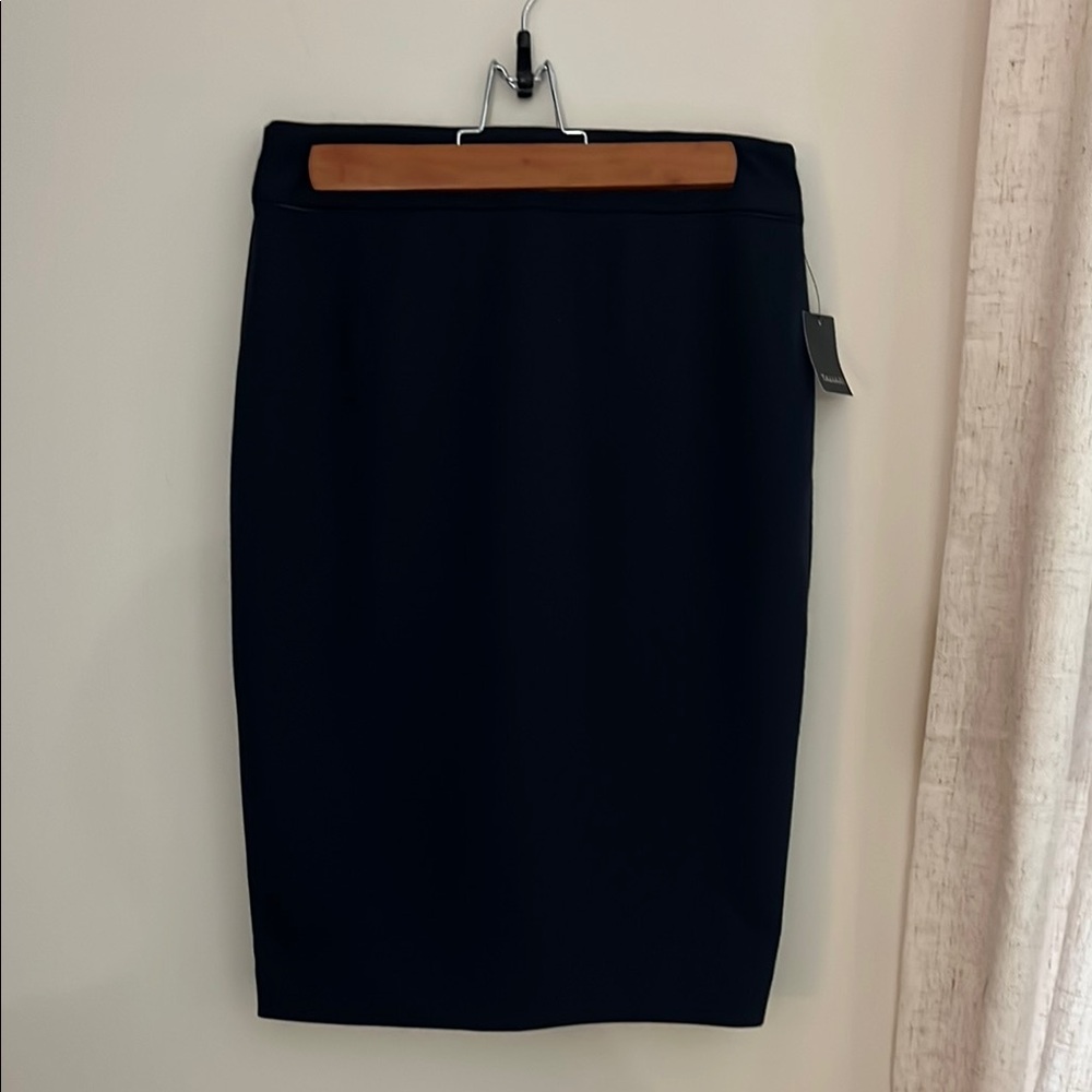 NWT Tahari Classic Dark Navy Pencil Skirt